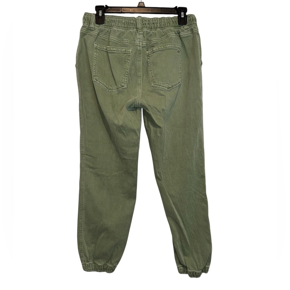 American Eagle Outfitters Olive Joggers. Size 4 - Picture 2 of 4